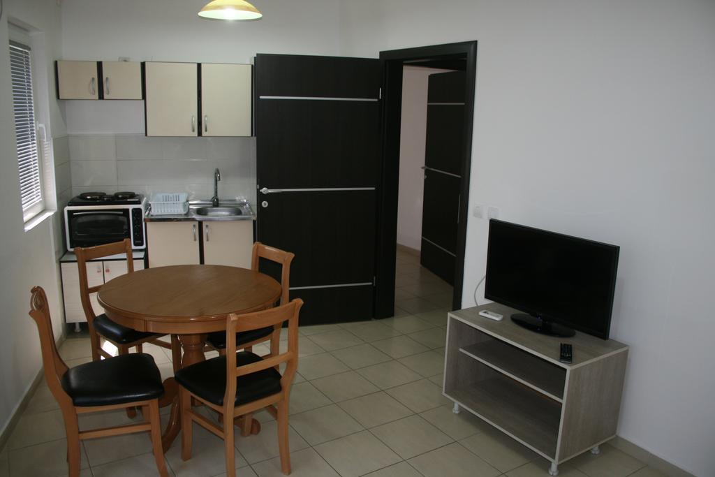 Villa Zora Dojran Luaran gambar